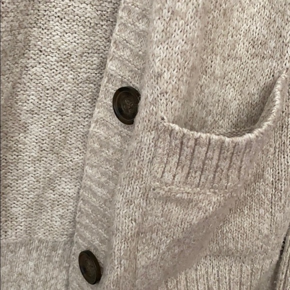 Hollister Cream Cardigan - Picture 3 of 4